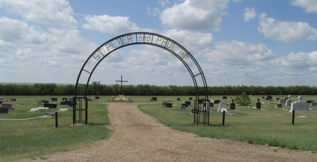 Municipal District of Acadia Valley st peter and paul cemetery